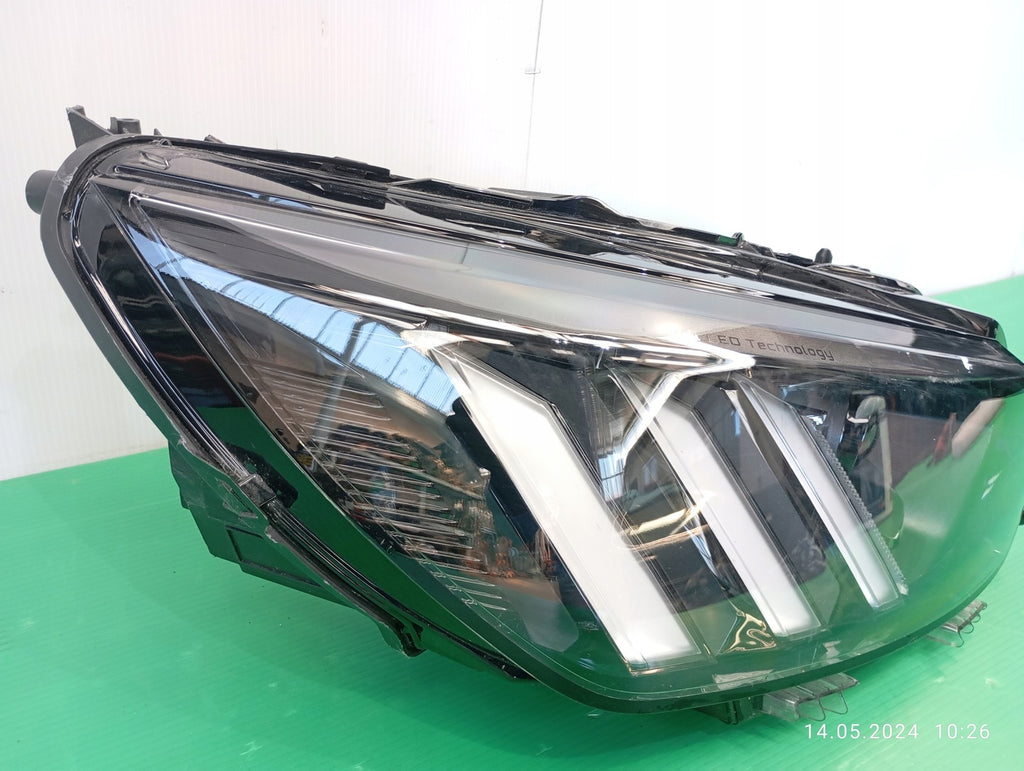 Frontscheinwerfer Peugeot 2008 208 II 9823193480 Rechts Scheinwerfer Headlight