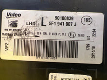Load image into Gallery viewer, Frontscheinwerfer Seat Leon 5f1 5F1941007J LED Ein Stück (Rechts oder Links)