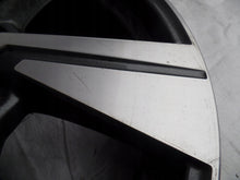 Laden Sie das Bild in den Galerie-Viewer, 1x Alufelge 18 Zoll 7.0" 5x112 45ET Glanz Graphit 81A601025G Audi Mg Rim Wheel FEL6719686983ib