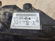 Laden Sie das Bild in den Galerie-Viewer, Frontscheinwerfer Skoda Superb III 3V1941016B 3V1941015B Xenon Ein Satz SCH8509476185zx