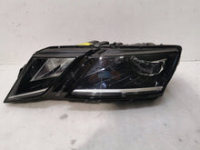 Laden Sie das Bild in den Galerie-Viewer, Frontscheinwerfer Skoda Octavia I 5E1941017E LED Links Scheinwerfer Headlight SCH5769754710yz