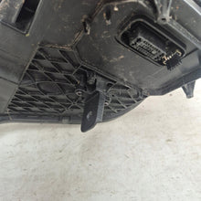Laden Sie das Bild in den Galerie-Viewer, Frontscheinwerfer Skoda Yeti 5l 5L1941016B Xenon Rechts Scheinwerfer Headlight SCH5155881021zf