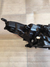 Load image into Gallery viewer, Frontscheinwerfer Toyota Yaris EUK0-8 LED Links Scheinwerfer Headlight SCH2139761572vw