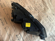 Laden Sie das Bild in den Galerie-Viewer, Frontscheinwerfer Audi Octavia I 5E1941015C Links Scheinwerfer Headlight SCH7267098310xe