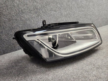 Laden Sie das Bild in den Galerie-Viewer, Frontscheinwerfer Audi Q5 8R0941032 900388578R0941032 Xenon Rechts Headlight SCH3992689719cn