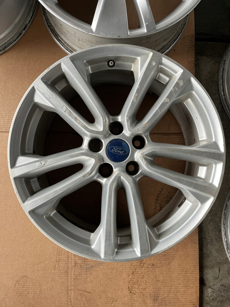 1x Alufelge 18 Zoll 7.5" 5x108 52 5ET Glanz Silber CJ5C-M1B Ford Rim Wheel FEL7567470445dt