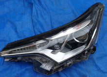 Laden Sie das Bild in den Galerie-Viewer, Frontscheinwerfer Toyota C-Hr C Hr Chr 81150-F4031-00 LED Rechts oder Links SCH7218647052ix