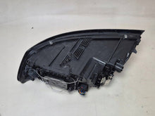 Laden Sie das Bild in den Galerie-Viewer, Frontscheinwerfer Volvo S40 HCHR652 LE06G6152 Rechts Scheinwerfer Headlight SCH3956839648yi