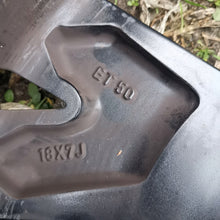 Laden Sie das Bild in den Galerie-Viewer, 1x Alufelge 18 Zoll 7.0" 5x114.3 50ET Glanz Schwarz CMS1305-8 Toyota C-Hr FEL4481749204cw