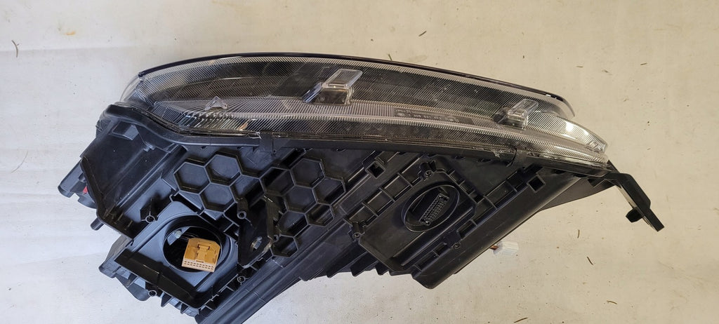 Frontscheinwerfer Skoda Yeti 5L1941016C LED Rechts Scheinwerfer Headlight