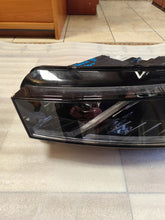 Laden Sie das Bild in den Galerie-Viewer, Frontscheinwerfer Skoda Octavia IV 5E4941015A Links Scheinwerfer Headlight SCH2370873204es