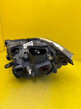 Laden Sie das Bild in den Galerie-Viewer, Frontscheinwerfer BMW X1 F48 7472220 Rechts Scheinwerfer Headlight SCH4006015144ry