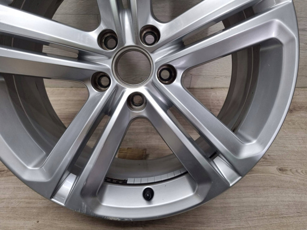 1x Alufelge 18 Zoll 8.0" 5x112 41ET Glanz Graphit 1K8601025E VW Passat Cc FEL7979717016xo