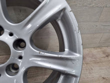 Laden Sie das Bild in den Galerie-Viewer, 1x Alufelge 17 Zoll 8.0" 5x120 34ET Glanz Silber 6856893 BMW 3 F30 F31 Rim Wheel FEL3309715480up