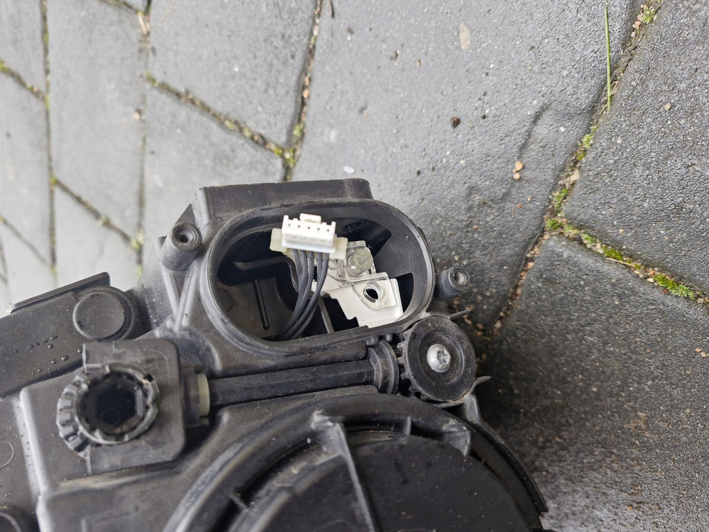 Frontscheinwerfer Audi A3 8V0941005 Xenon Links Scheinwerfer Headlight