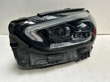 Laden Sie das Bild in den Galerie-Viewer, Frontscheinwerfer Mercedes-Benz W206 A2069062903 LED Rechts oder Links SCH1752659999kc