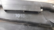 Load image into Gallery viewer, Frontscheinwerfer Mitsubishi L200 8301B462 Rechts Scheinwerfer Headlight SCH5490631740la