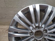 Laden Sie das Bild in den Galerie-Viewer, 1x Alufelge 17 Zoll 5x112 A2064014400 Mercedes-Benz W206 Rim Wheel FEL1602455195cu