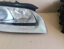 Laden Sie das Bild in den Galerie-Viewer, Frontscheinwerfer Volvo Xc70 31214348 Xenon Ein Stück (Rechts oder Links)