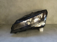 Laden Sie das Bild in den Galerie-Viewer, Frontscheinwerfer Skoda Superb III LED Links Scheinwerfer Headlight