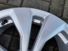 Load image into Gallery viewer, 1x Alufelge 17 Zoll 7.0" 5x108 47 5ET L1TC-CA Ford Puma Rim Wheel FEL5882029673eh