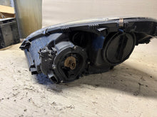 Laden Sie das Bild in den Galerie-Viewer, Frontscheinwerfer Mercedes-Benz Slk A1718203261 Rechts Scheinwerfer Headlight SCH4235079812tv