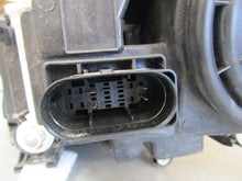 Load image into Gallery viewer, Frontscheinwerfer Mercedes-Benz Gle A1679069604 LED Rechts Headlight