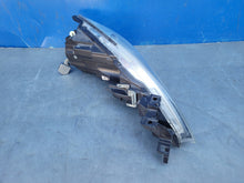 Laden Sie das Bild in den Galerie-Viewer, Frontscheinwerfer Mazda 6 85122000 Xenon Links Scheinwerfer Headlight SCH5640130737ms