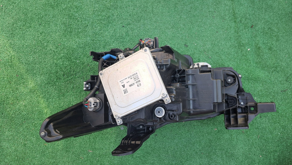 Frontscheinwerfer Mazda 3 BCJH-51030 LED Rechts Scheinwerfer Headlight SCH3258126251ui