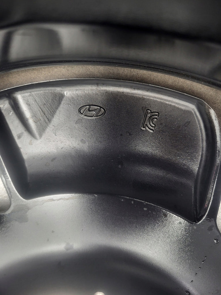 1x Alufelge 18 Zoll 7.0" 5x114.3 51ET Glanz Schwarz 52910-BE350 Hyundai Kona FEL5935813547qi