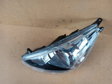 Laden Sie das Bild in den Galerie-Viewer, Frontscheinwerfer Mitsubishi Space Star 8301C193 Links Scheinwerfer Headlight