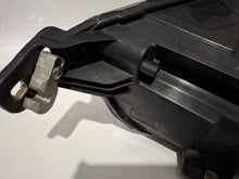 Laden Sie das Bild in den Galerie-Viewer, Frontscheinwerfer Bentley Bentayga 36A941015 00217035-06 LED Links Headlight SCH2115205854sw