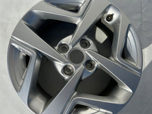 Load image into Gallery viewer, 1x Alufelge 15 Zoll 6.0" 4x100 48ET Glanz 52910-K7100 Hyundai I10 Iii Rim Wheel FEL6441635528li