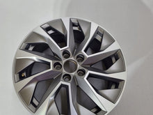 Laden Sie das Bild in den Galerie-Viewer, 1x Alufelge 16 Zoll 7.0&quot; 5x100 46ET 6V0601025B Skoda Fabia Iii Rim Wheel