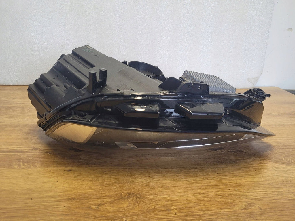 Frontscheinwerfer Audi A4 B8 8W0941033D LED Ein Stück (Rechts oder Links)