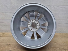 Laden Sie das Bild in den Galerie-Viewer, 1x Alufelge 16 Zoll 6.5&quot; 5x112 30ET 7N0601025K VW Sharan Rim Wheel