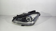 Laden Sie das Bild in den Galerie-Viewer, Frontscheinwerfer Mercedes-Benz W204 182176428762 Links Scheinwerfer Headlight SCH7739787593nj