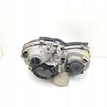 Laden Sie das Bild in den Galerie-Viewer, Frontscheinwerfer Mercedes-Benz W203 A2038200161 Links Scheinwerfer Headlight SCH2688600706yl