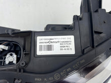 Laden Sie das Bild in den Galerie-Viewer, Frontscheinwerfer Smart Fortwo Forfour L90156924 LED Links Headlight SCH8504463857bv
