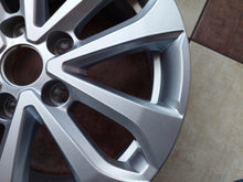 Load image into Gallery viewer, 1x Alufelge 16 Zoll 6.5" 5x114.3 44ET 403005287R Renault Talisman Megane Iv FEL3998005225ry