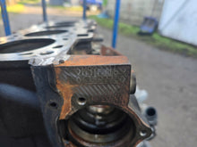 Laden Sie das Bild in den Galerie-Viewer, Motorblock Renault Master III M9T716 2.3 DCI Diesel Unkomplett