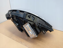 Laden Sie das Bild in den Galerie-Viewer, Frontscheinwerfer Mercedes-Benz 2469066101 Links Scheinwerfer Headlight