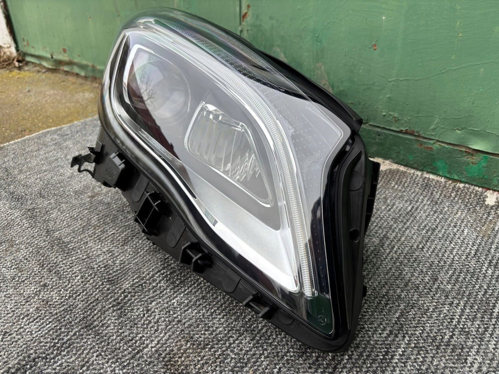 Frontscheinwerfer Mercedes-Benz X156 A1569067000 Rechts Scheinwerfer Headlight SCH5546876295pb