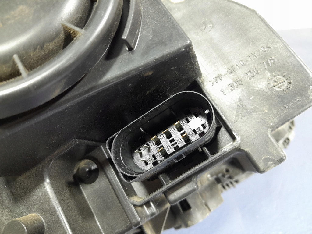 Frontscheinwerfer Mercedes-Benz W204 2048209559 Ein Stück (Rechts oder Links) SCH3591284356vh