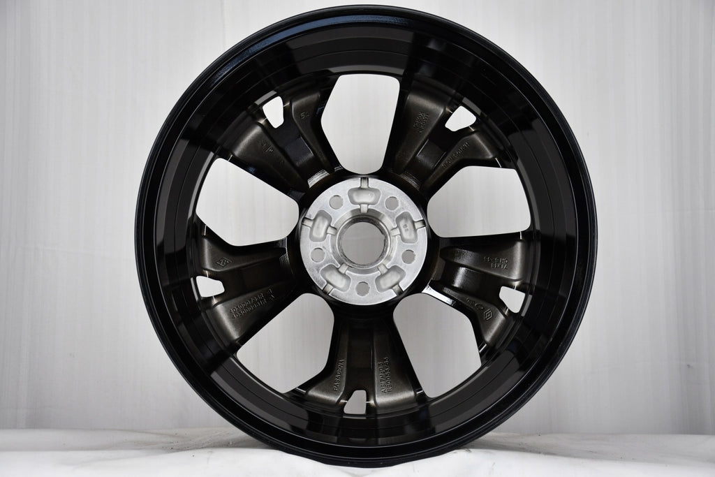 1x Alufelge 18 Zoll 7.0" 5x114.3 35ET Glanz Schwarz 403000795R Renault Rim Wheel FEL4133689507lr