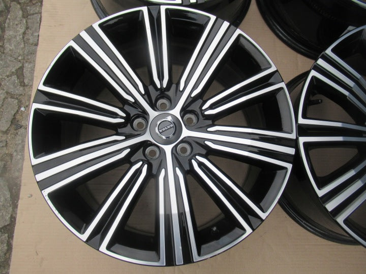 4x Alufelge 18 Zoll 8.0" 5x108 42ET Glanz Schwarz 31471312 Volvo V60 I S60 FEL8072582347nb
