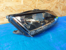 Laden Sie das Bild in den Galerie-Viewer, Frontscheinwerfer Skoda Fabia III 6V1941016D Rechts Scheinwerfer Headlight SCH7483492909my
