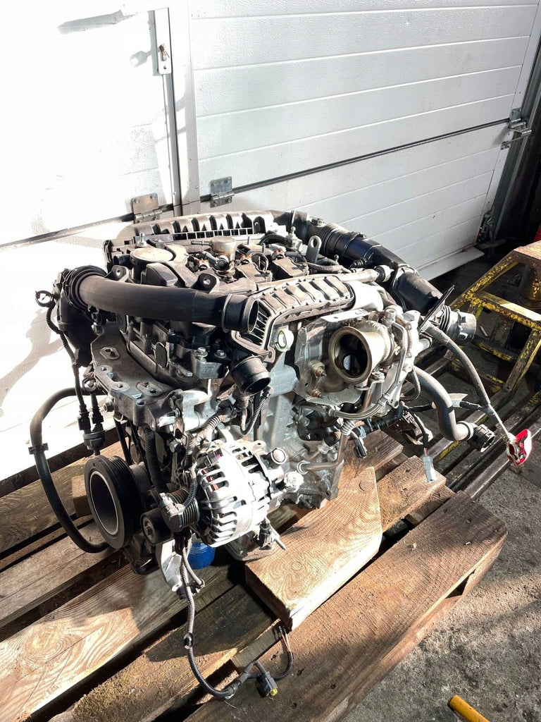 Motor Peugeot 308 III 10TMA4 HN05 1.2 THP 130PS Benzin Engine Komplett