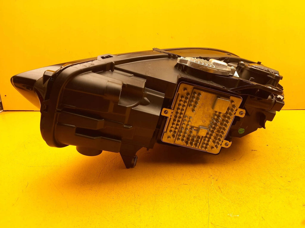 Frontscheinwerfer BMW 1 F40 8082628-04 LED Rechts Scheinwerfer Headlight SCH1550080907qh