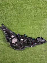 Laden Sie das Bild in den Galerie-Viewer, Frontscheinwerfer Toyota Corolla CSC27387 Links Scheinwerfer Headlight SCH9979721882vv